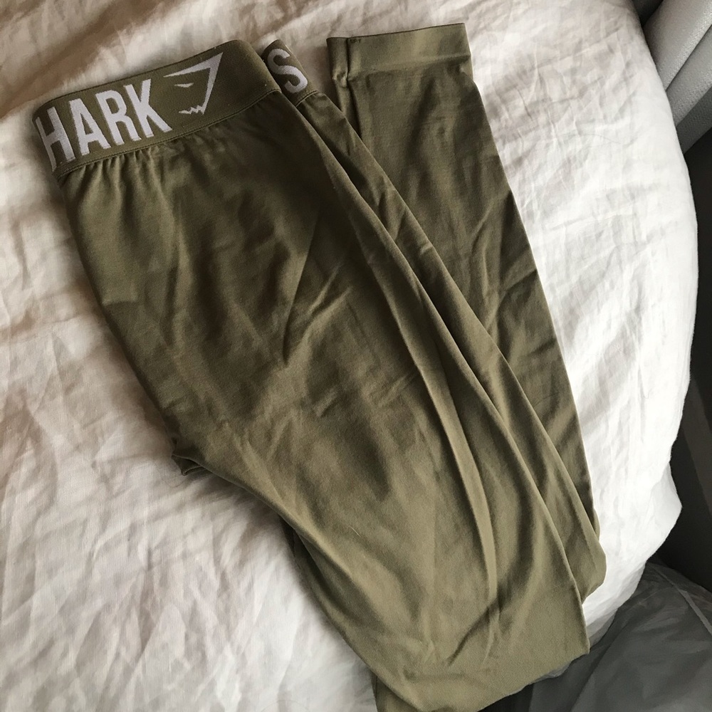 Gym Shark Olive Green leggings